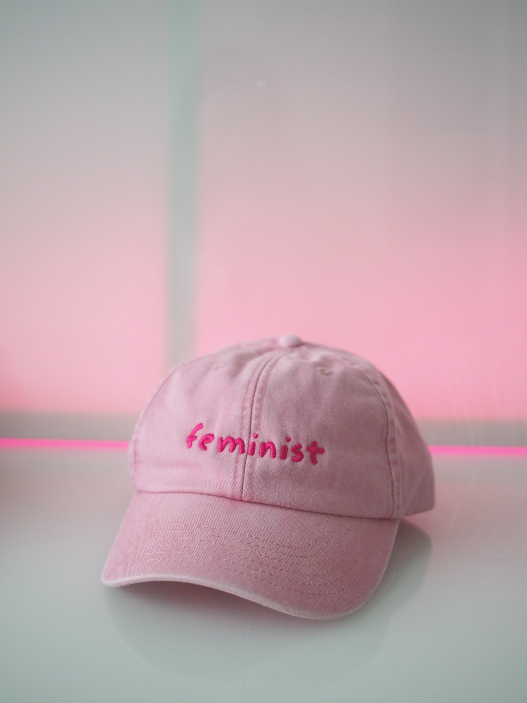 Feminist Vintage Lippis