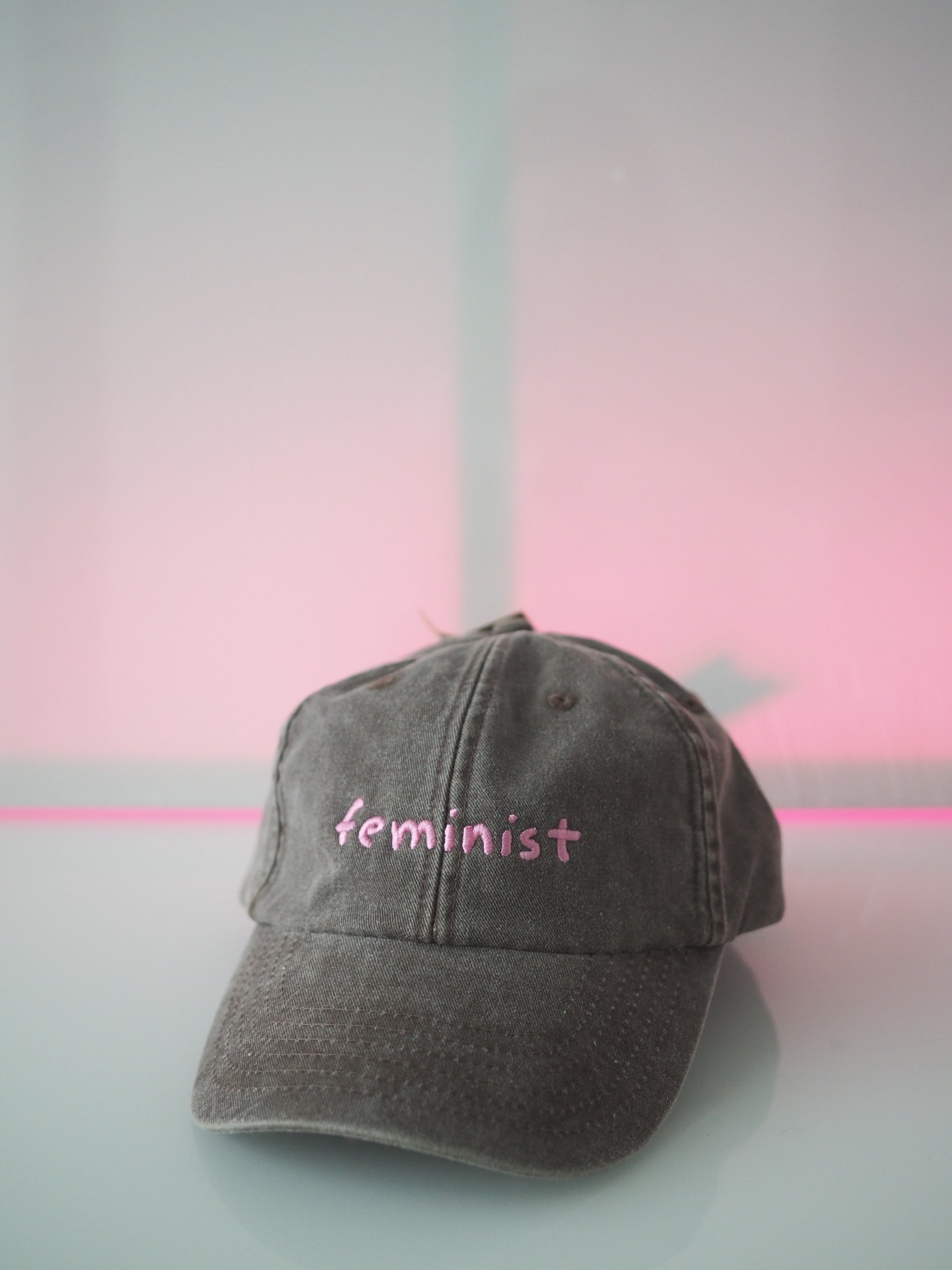 Feminist Vintage Lippis