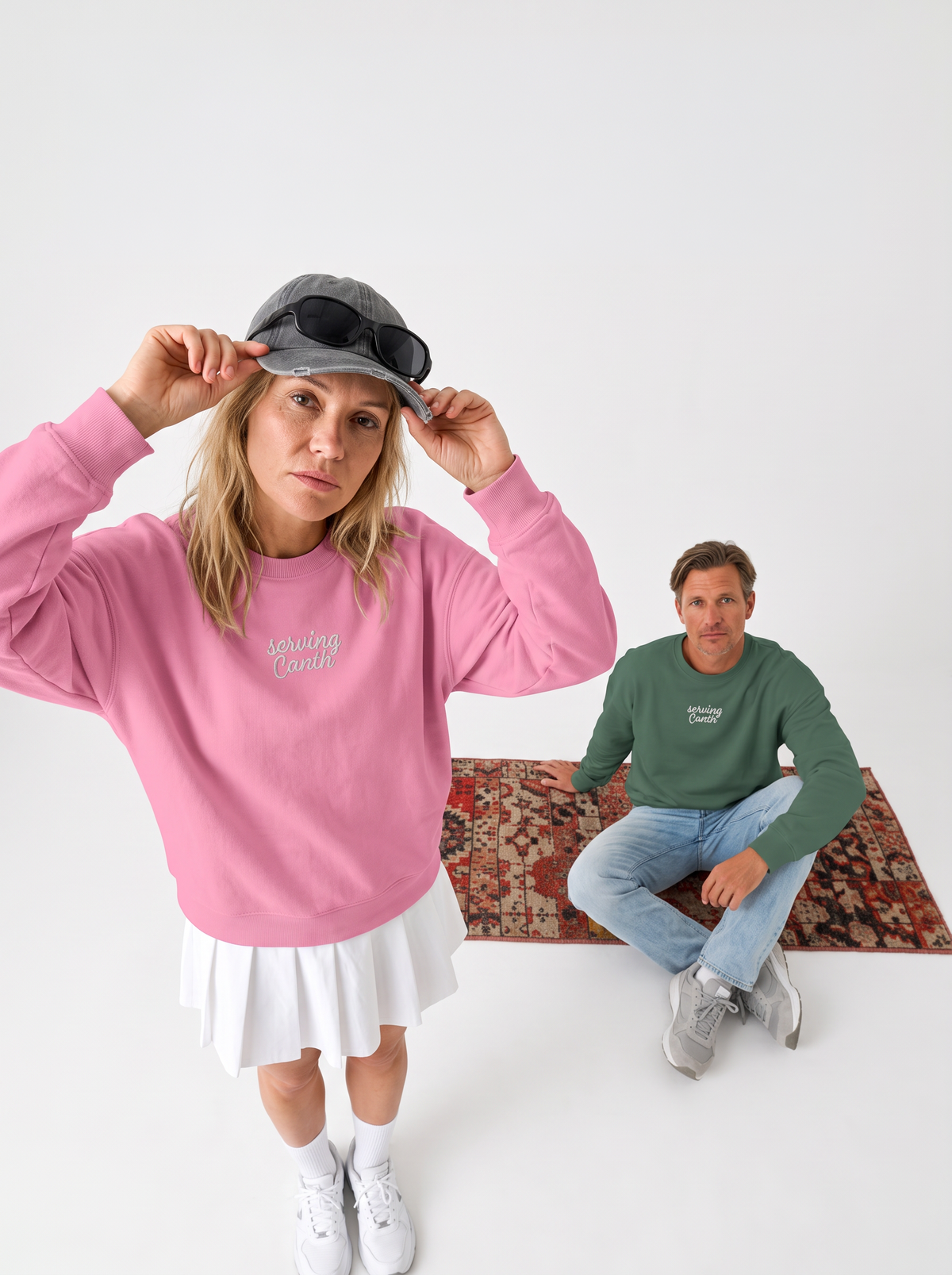 Serving Canth Cropped Sweatshirt